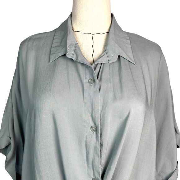 By Together Button-Up Top Womens Size Medium Light Blue Rolled Hem Lightweight - Picture 9 of 14